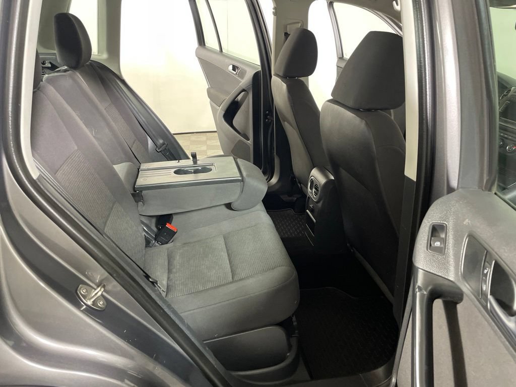 Used 2015 Volkswagen Tiguan S AWD/4WD image 22