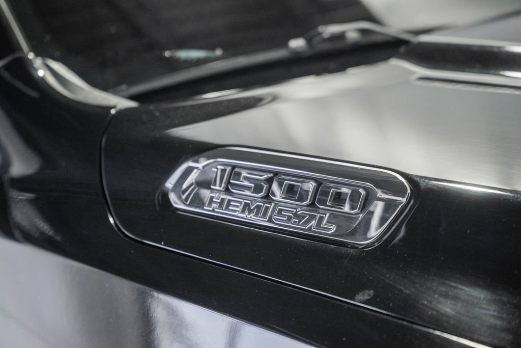 Used 2022 RAM 1500 Laramie AWD/4WD image 19