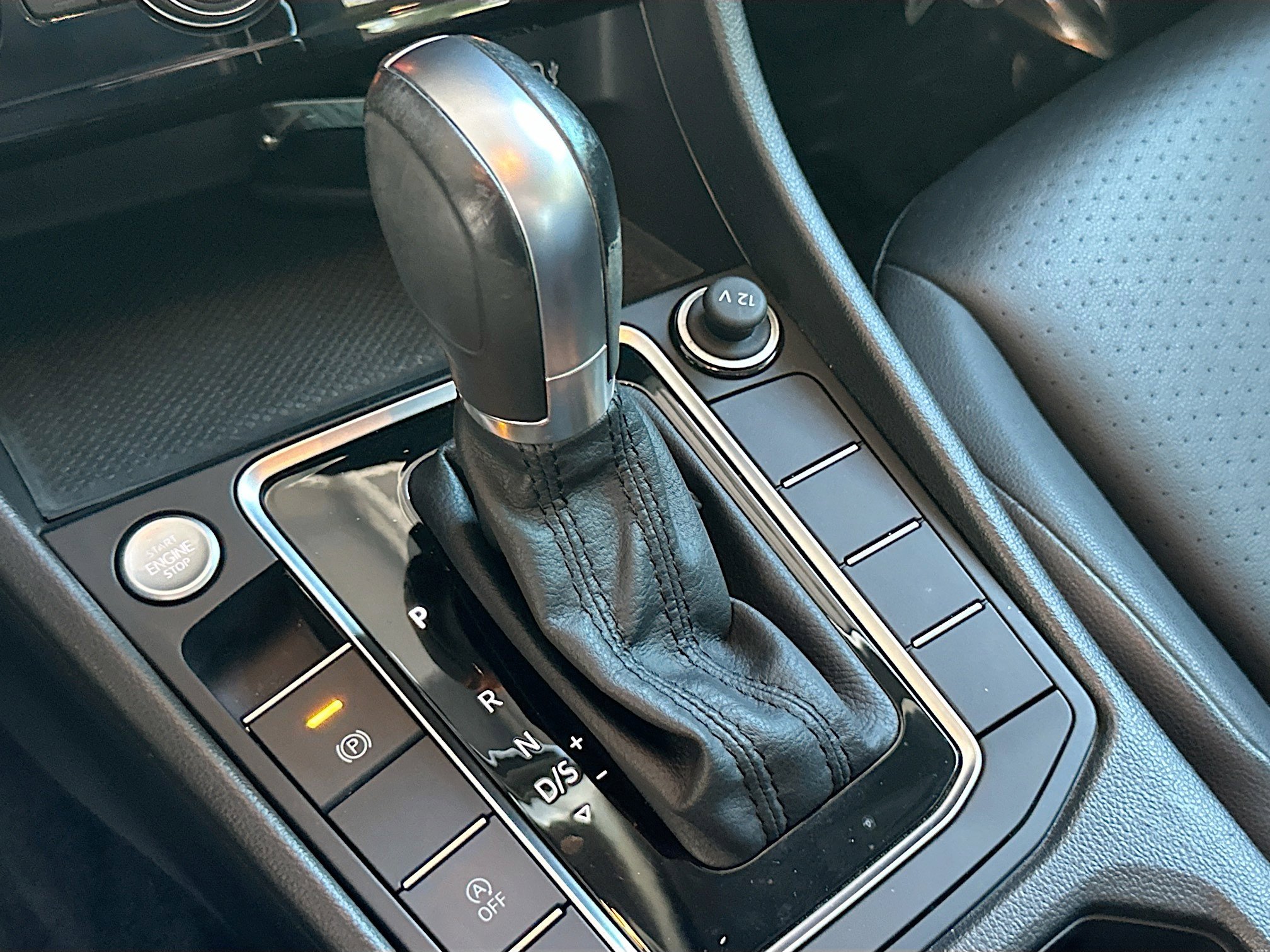 Used 2019 Volkswagen Jetta SE image 16