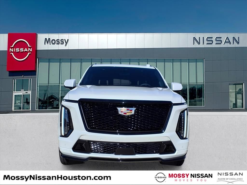 Used 2025 Cadillac Escalade V image 2