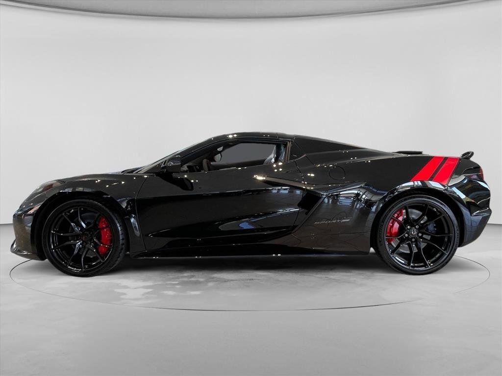 New 2027 Chevrolet Corvette Grand Sport RWD image 4