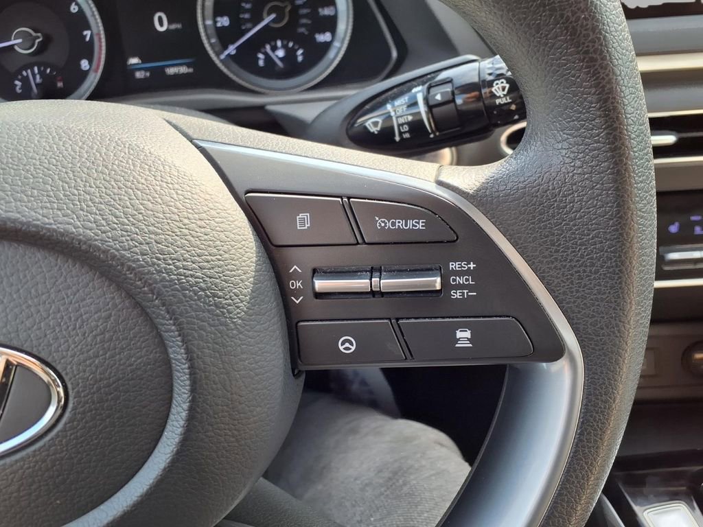 Used 2023 Hyundai Sonata SEL image 14