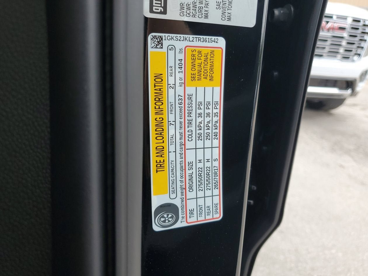 New 2026 GMC Yukon XL Denali w/ Denali Reserve Package AWD/4WD image 31