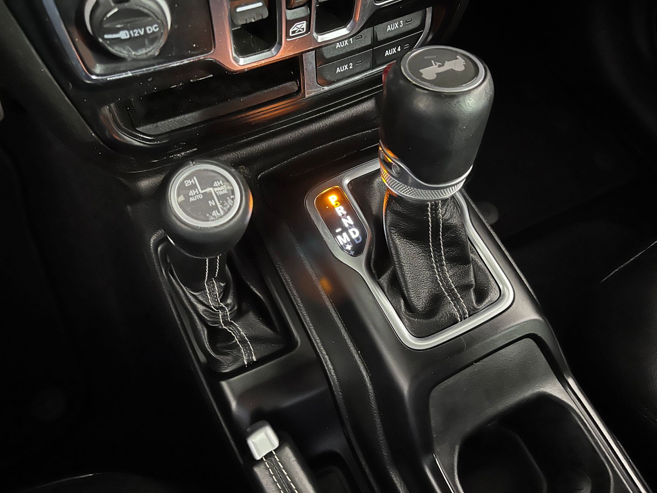 Used 2021 Jeep Wrangler Unlimited Sahara w/ Cold Weather Group image 13