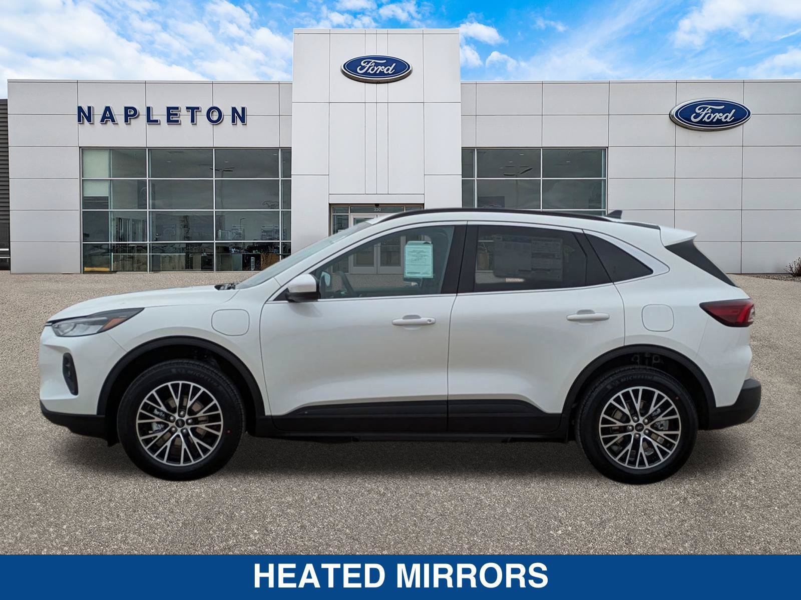 New 2025 Ford Escape SE FWD image 11
