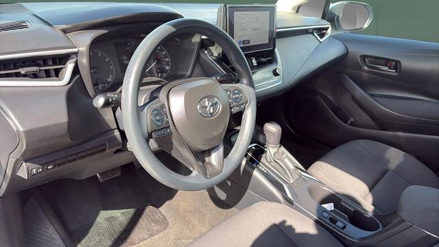 Used 2023 Toyota Corolla LE FWD image 18