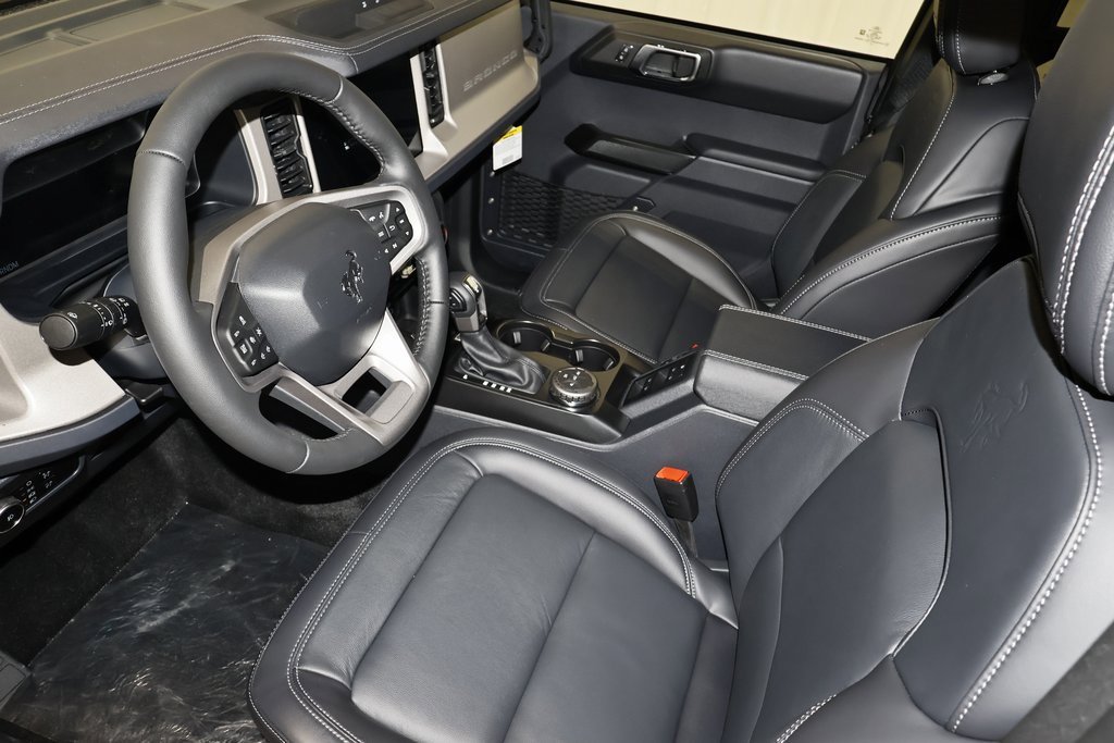 New 2025 Ford Bronco Outer Banks image 27