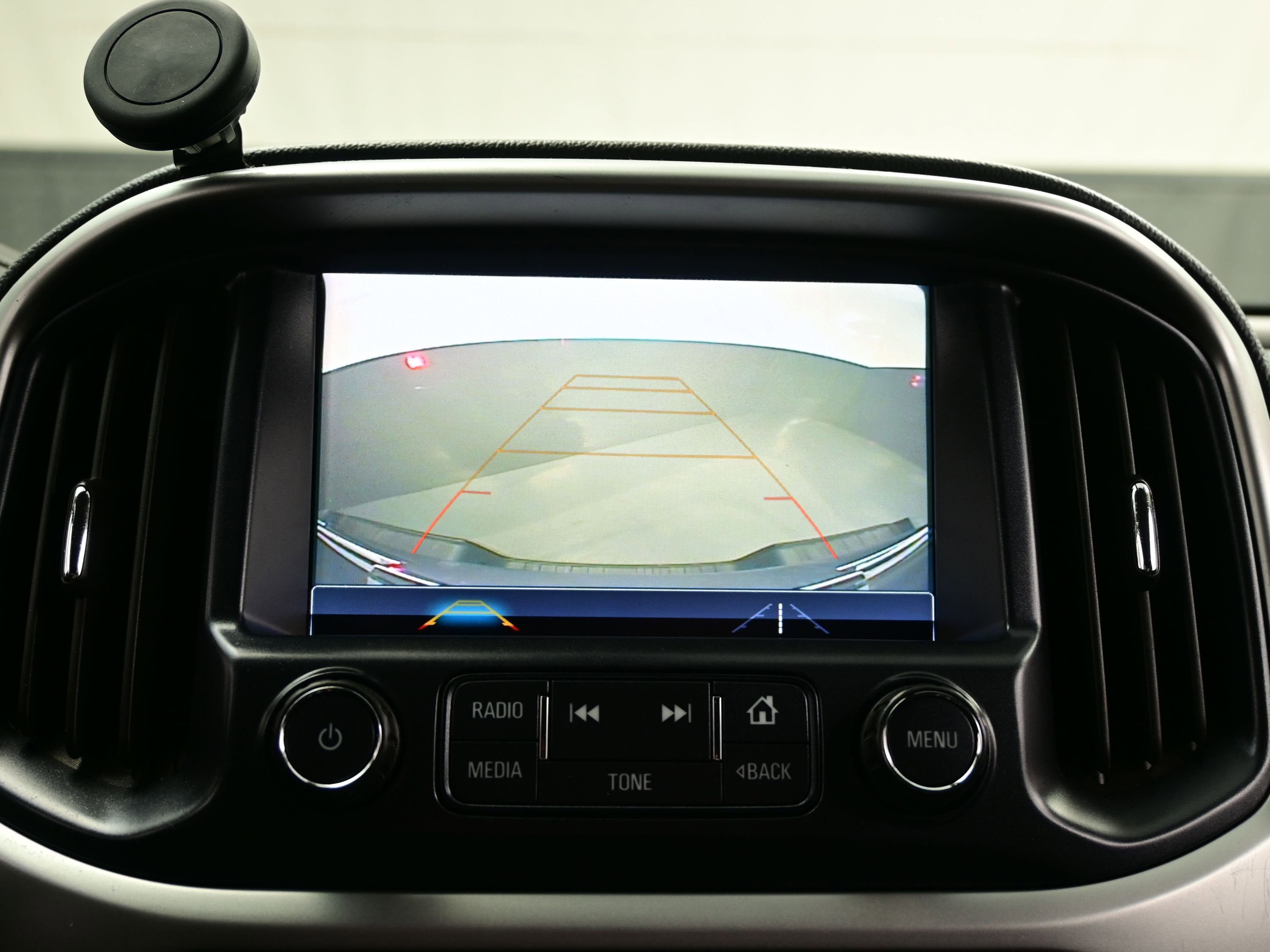 Used 2018 Chevrolet Colorado ZR2 AWD/4WD image 18