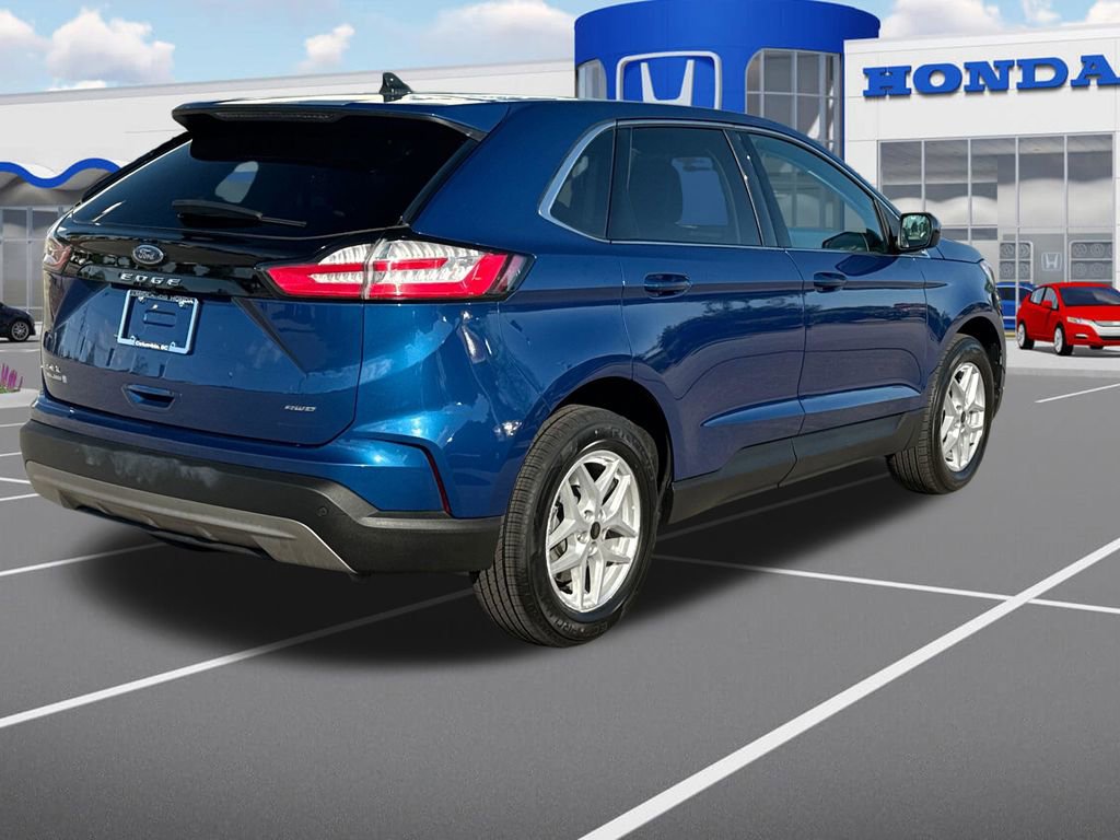 Used 2024 Ford Edge SEL AWD/4WD image 9