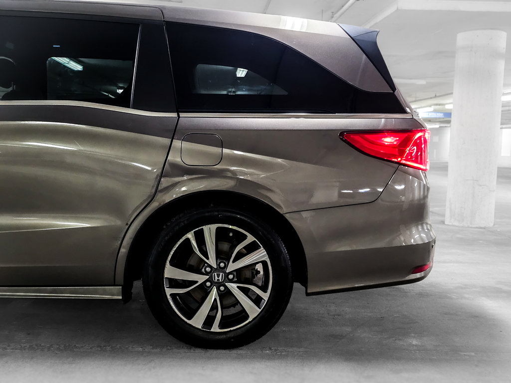 Used 2022 Honda Odyssey Touring image 16