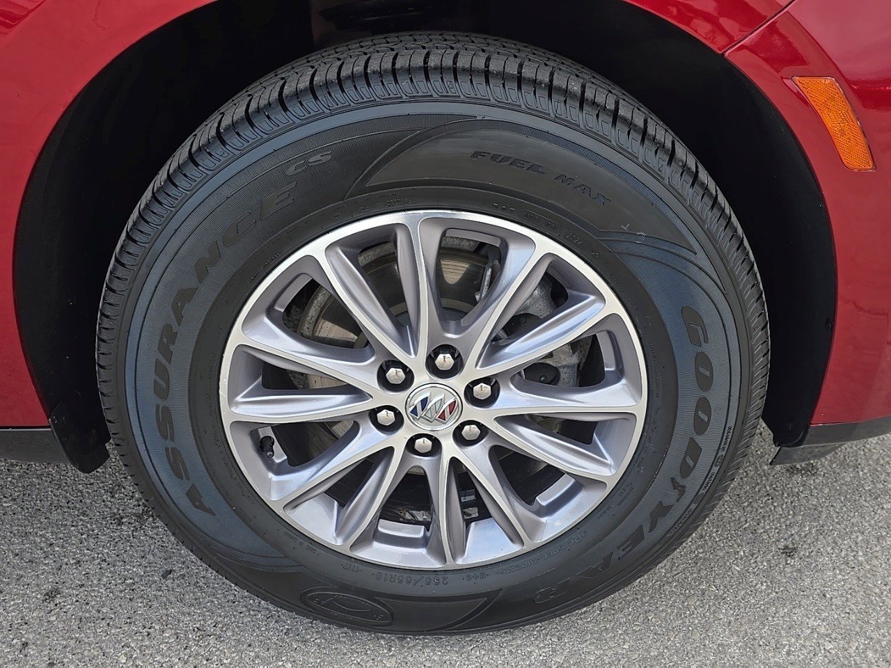 Certified 2024 Buick Enclave Premium image 9