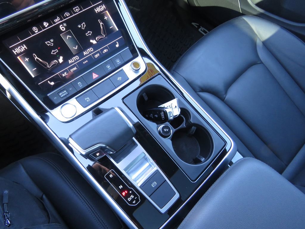 Used 2020 Audi Q7 3.0T Premium w/ Convenience Package image 26