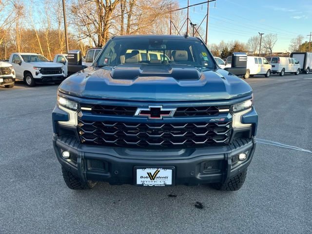 Used 2024 Chevrolet Silverado 1500 ZR2 w/ ZR2 Bison Edition AWD/4WD image 3