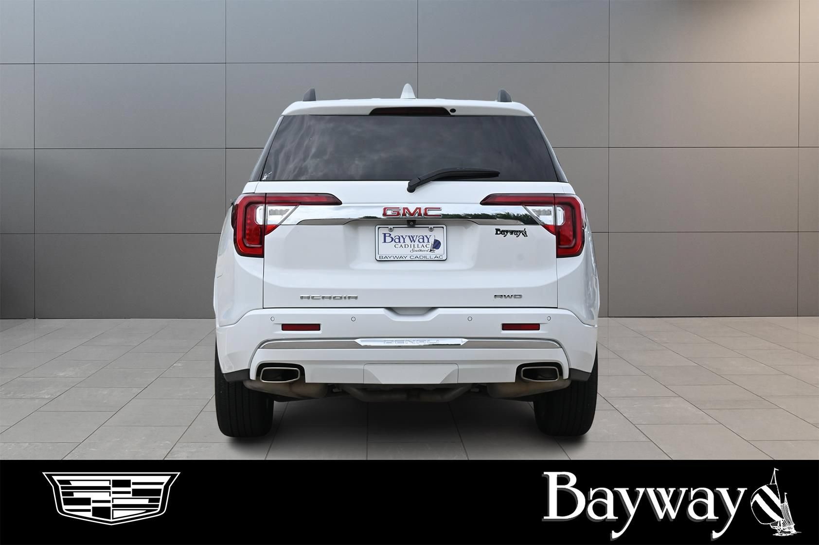 Used 2023 GMC Acadia Denali AWD/4WD image 7