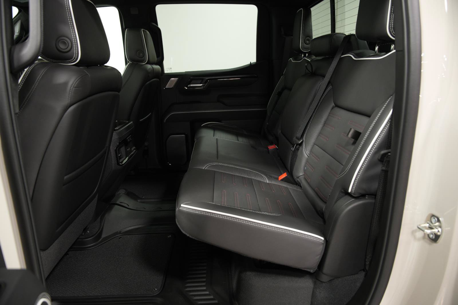 New 2026 GMC Sierra 1500 AT4X AWD/4WD image 22