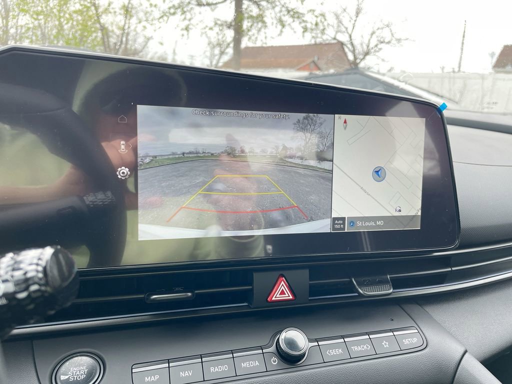 New 2025 Hyundai Elantra SEL image 42