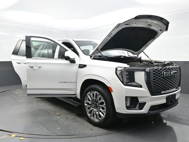Used 2023 GMC Yukon Denali Ultimate image 43