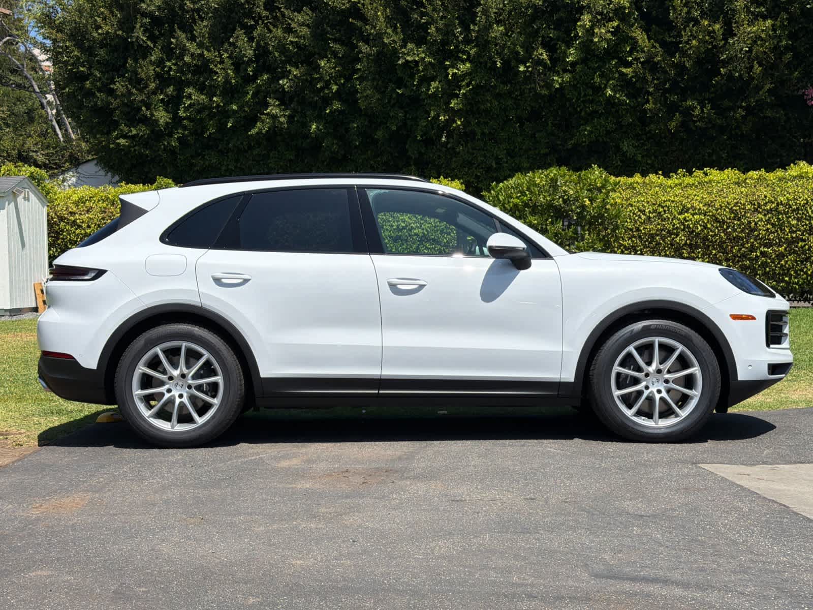 New 2026 Porsche Cayenne AWD/4WD image 9
