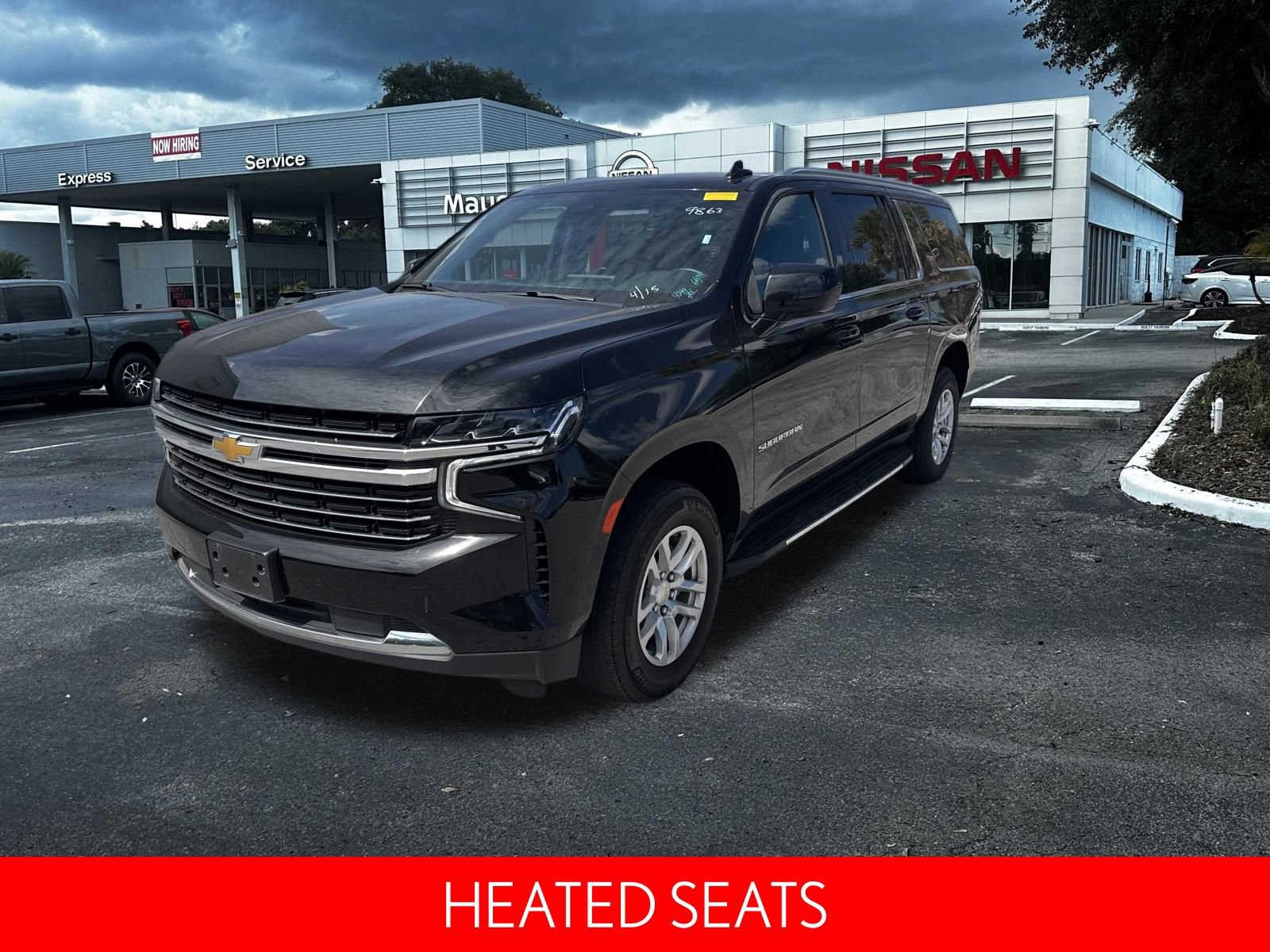 Used 2024 Chevrolet Suburban LT AWD/4WD image 10