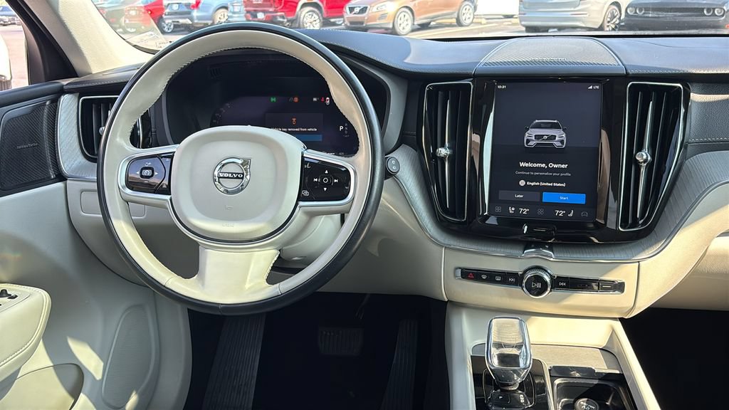 Certified 2025 Volvo XC60 B5 Ultra AWD/4WD image 6
