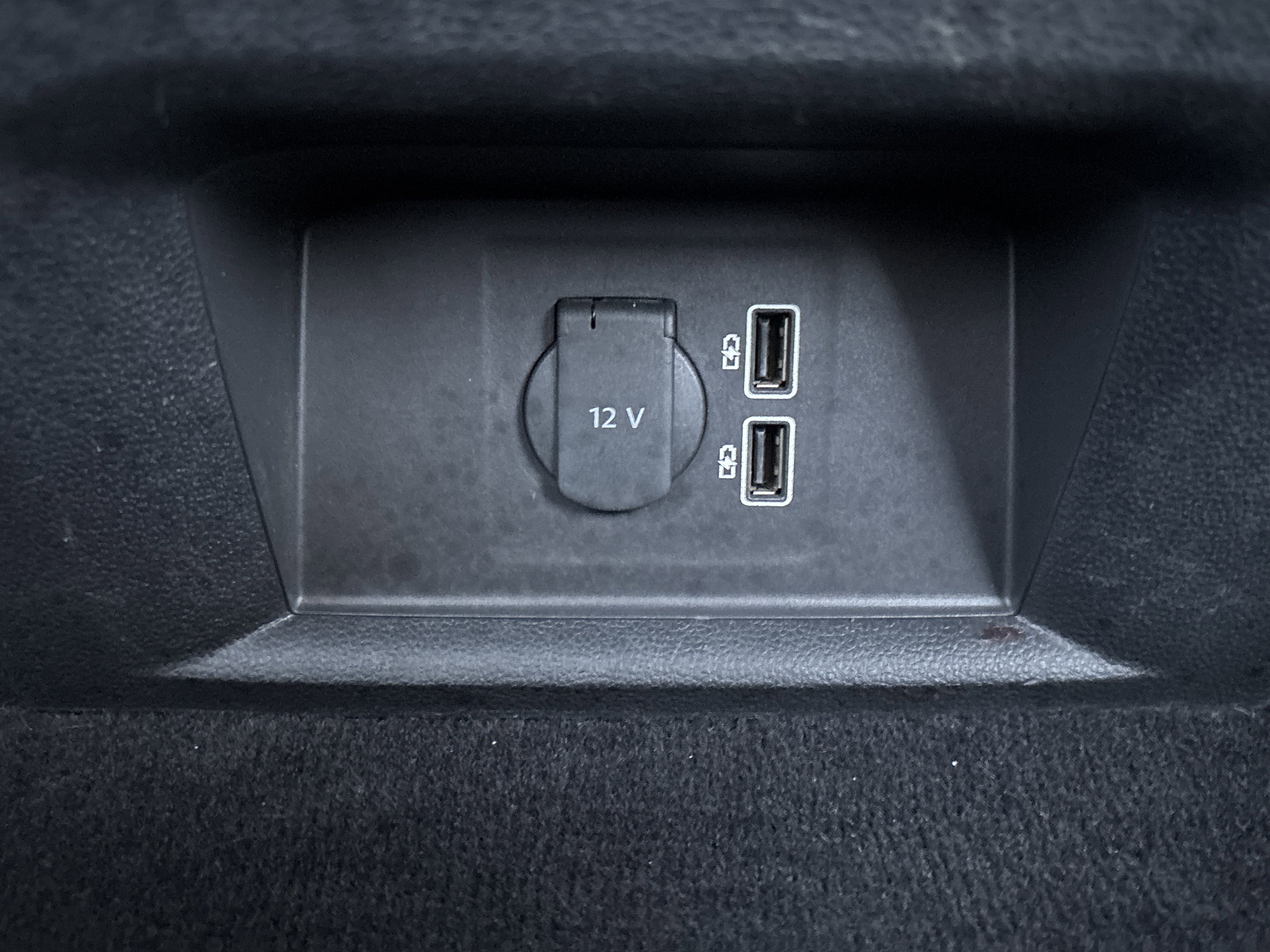 Used 2018 Volkswagen Atlas SE image 15