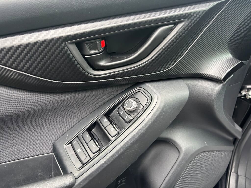 Used 2020 Subaru Crosstrek 2.0i Premium image 18