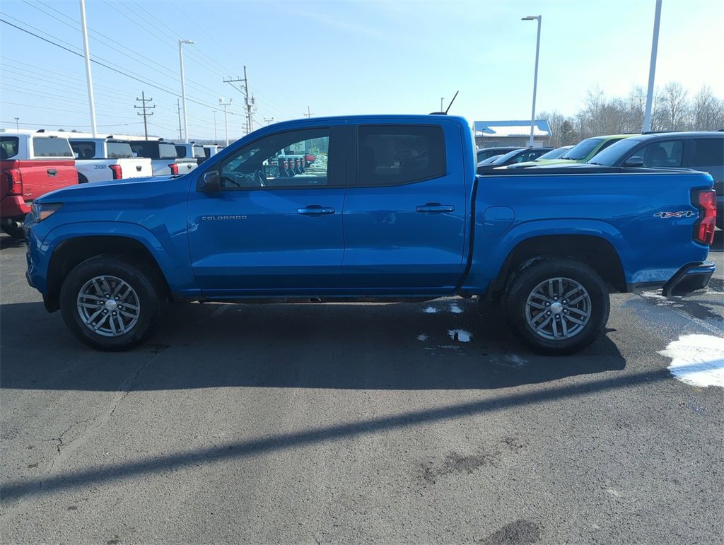Used 2024 Chevrolet Colorado LT w/ LT Convenience Package II image 5