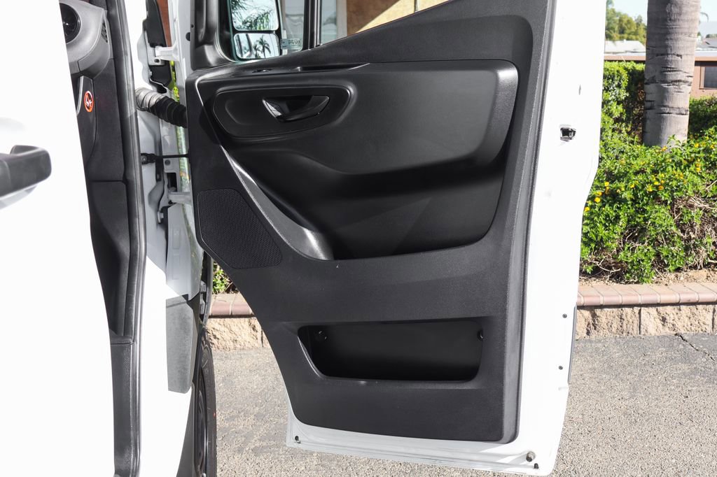 Used 2019 Mercedes-Benz Sprinter 2500 image 35