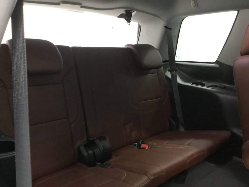 Used 2019 Chevrolet Tahoe Premier w/ Premier Plus Edition image 22
