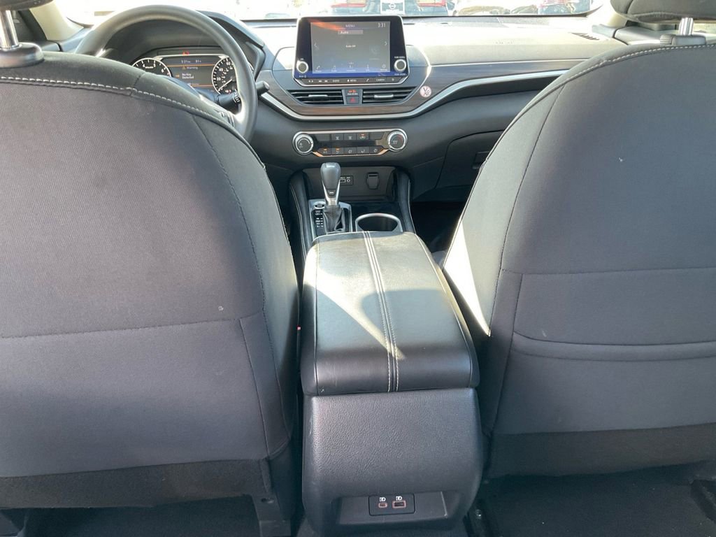 Used 2023 Nissan Altima 2.5 SV image 28