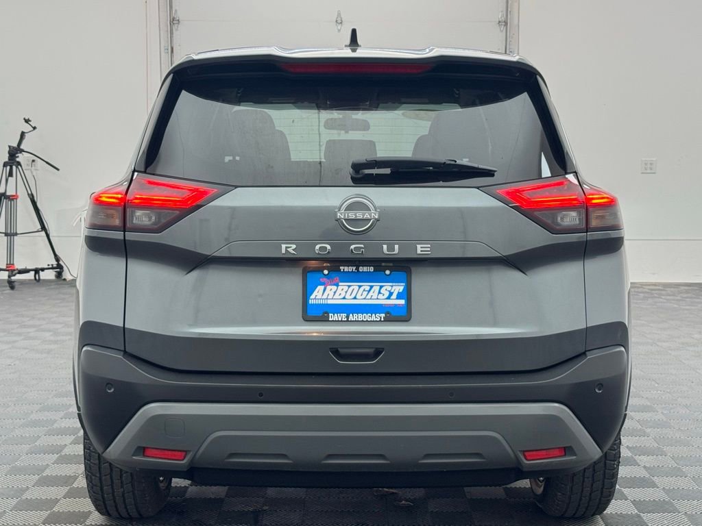Used 2023 Nissan Rogue S FWD image 8