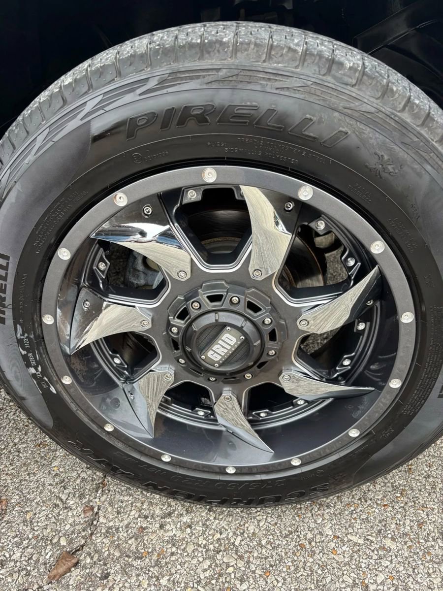 Used 2015 RAM 1500 Laramie w/ Convenience Group image 29