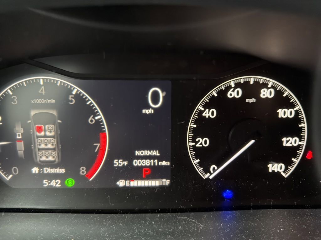 Used 2025 Honda Pilot EX-L image 8