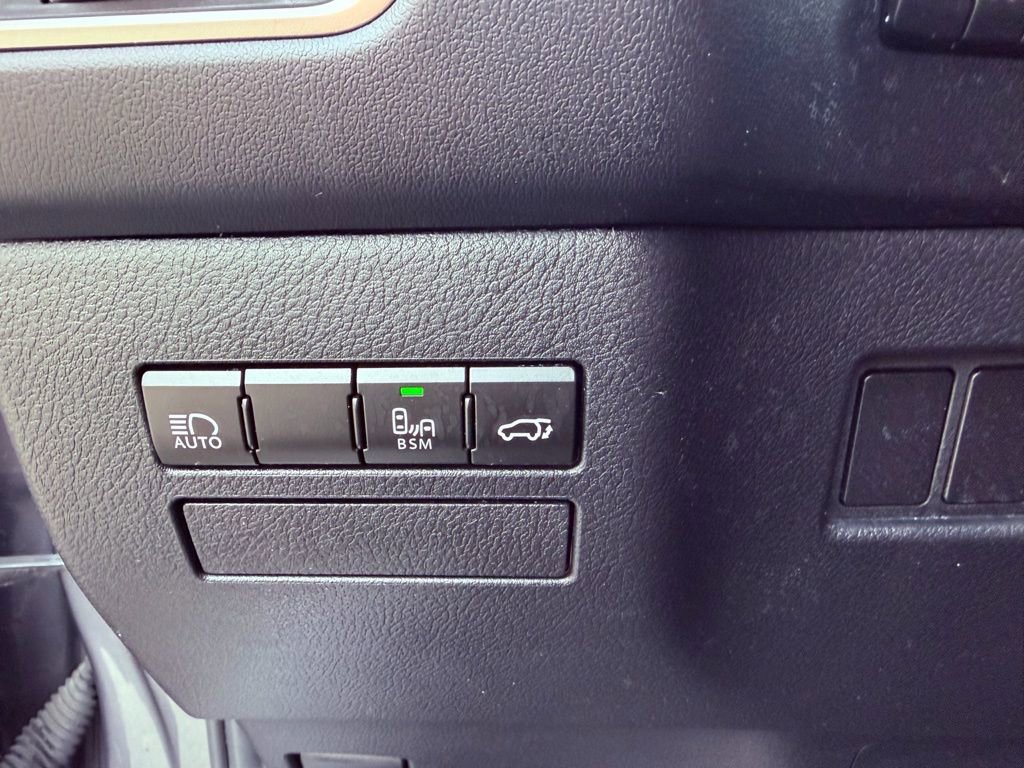 Used 2020 Lexus NX 300h AWD w/ Comfort Package image 20