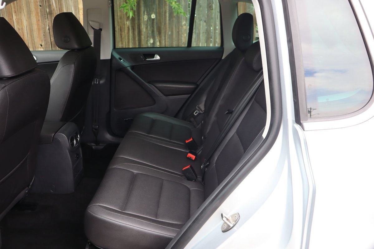 Used 2014 Volkswagen Tiguan SEL AWD/4WD image 20