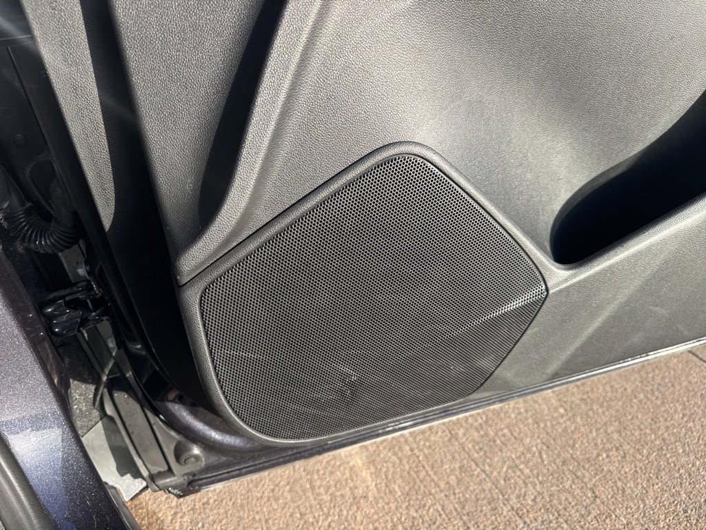 Used 2022 Cadillac XT4 Premium Luxury w/ Enhanced Visibility Package image 50