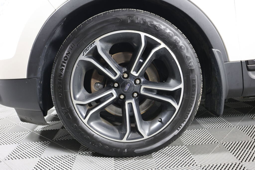 Used 2015 Ford Explorer Sport AWD/4WD image 9