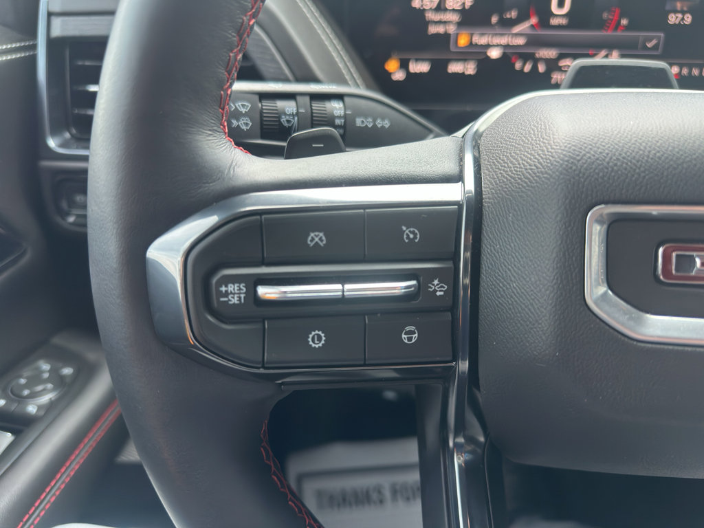 Used 2025 GMC Yukon AT4 Ultimate image 24