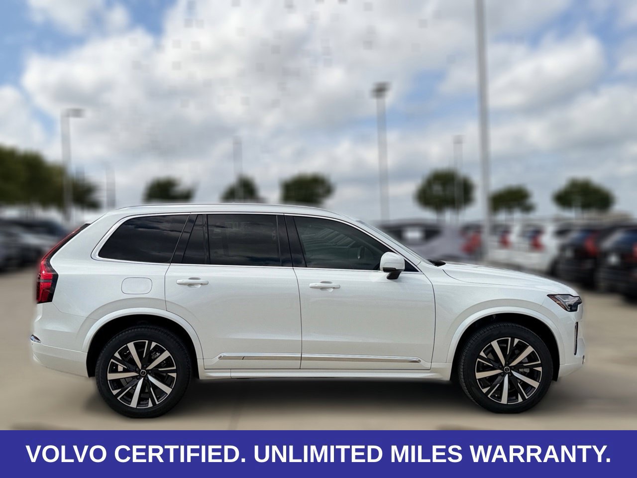 Certified 2025 Volvo XC90 B5 Core AWD/4WD image 10