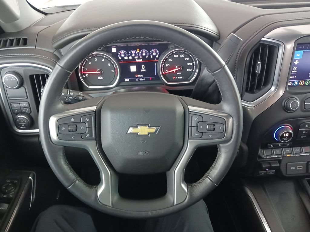 Used 2022 Chevrolet Silverado 2500 LTZ w/ LTZ Premium Package RWD image 17