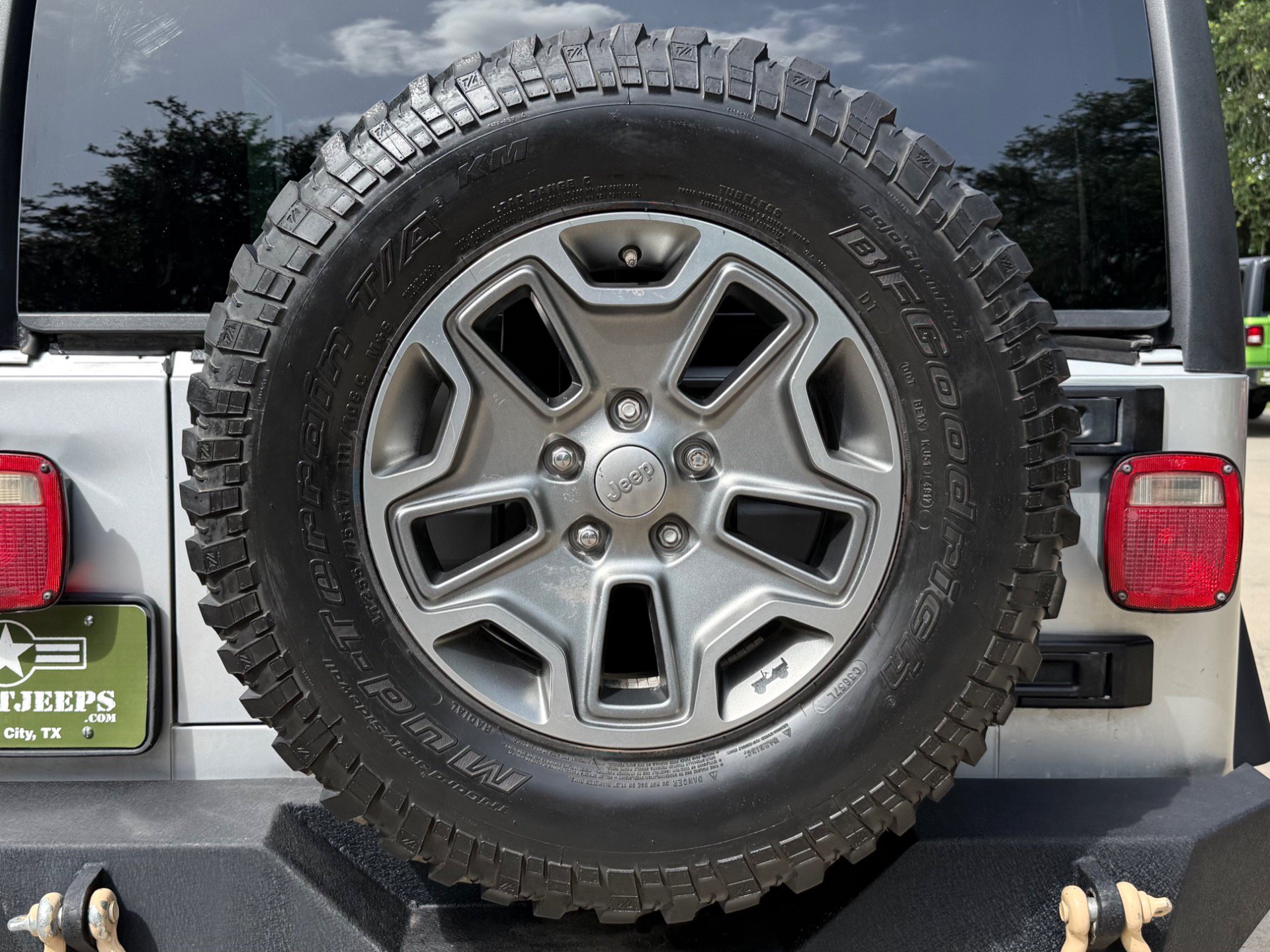 Used 2006 Jeep Wrangler X AWD/4WD image 16