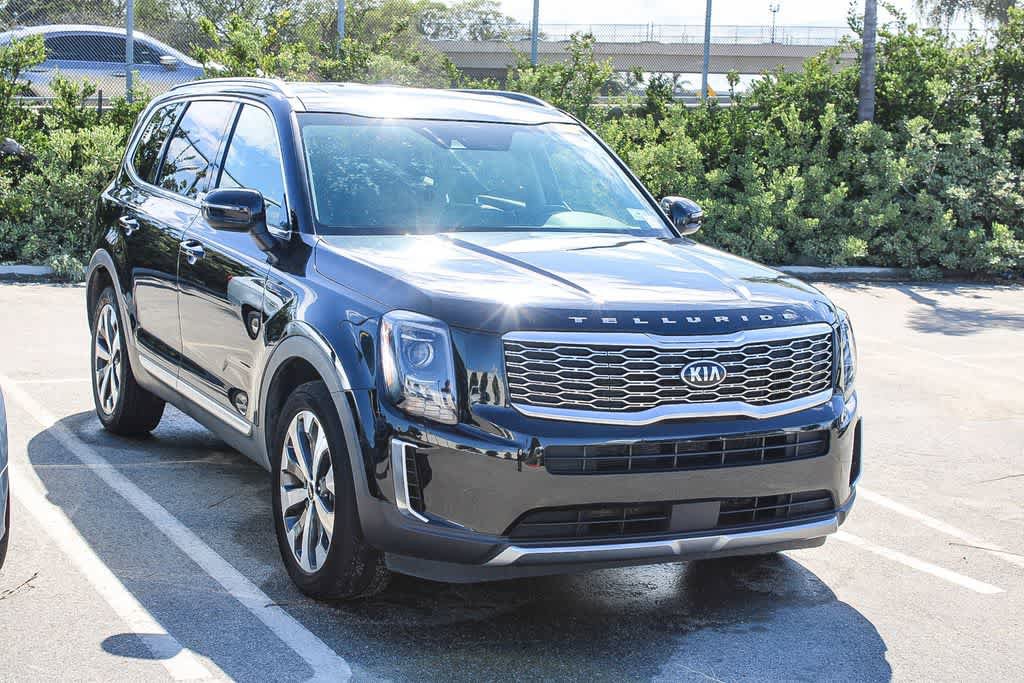 Used 2020 Kia Telluride S FWD image 3