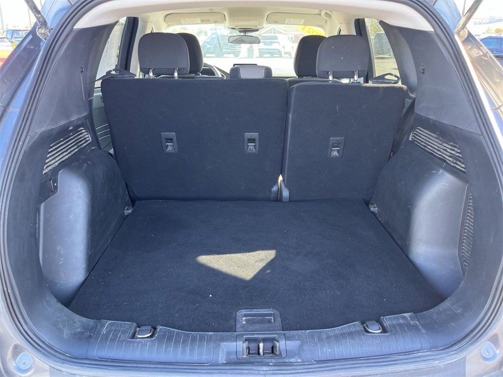 Used 2021 Ford Escape SE image 23