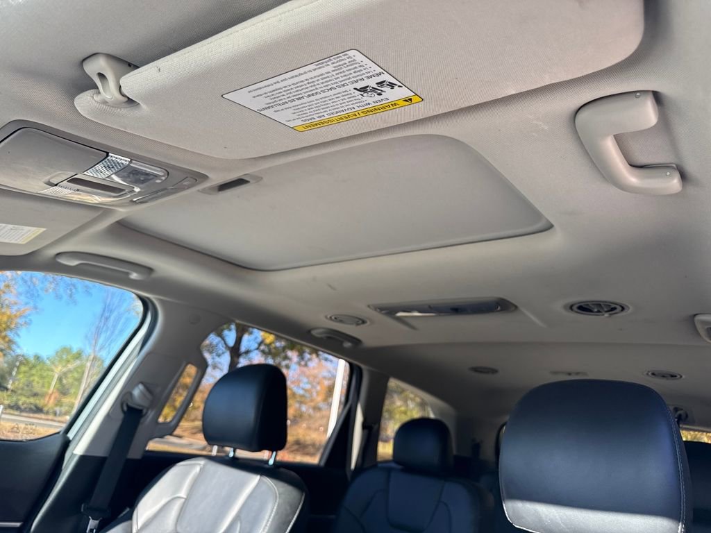 Used 2021 Kia Telluride S image 25