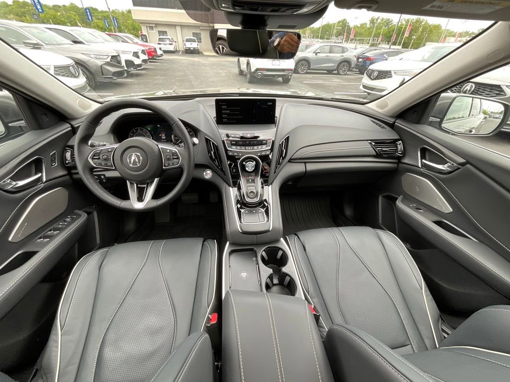 Certified 2025 Acura RDX SH-AWD w/ Advance Package image 8
