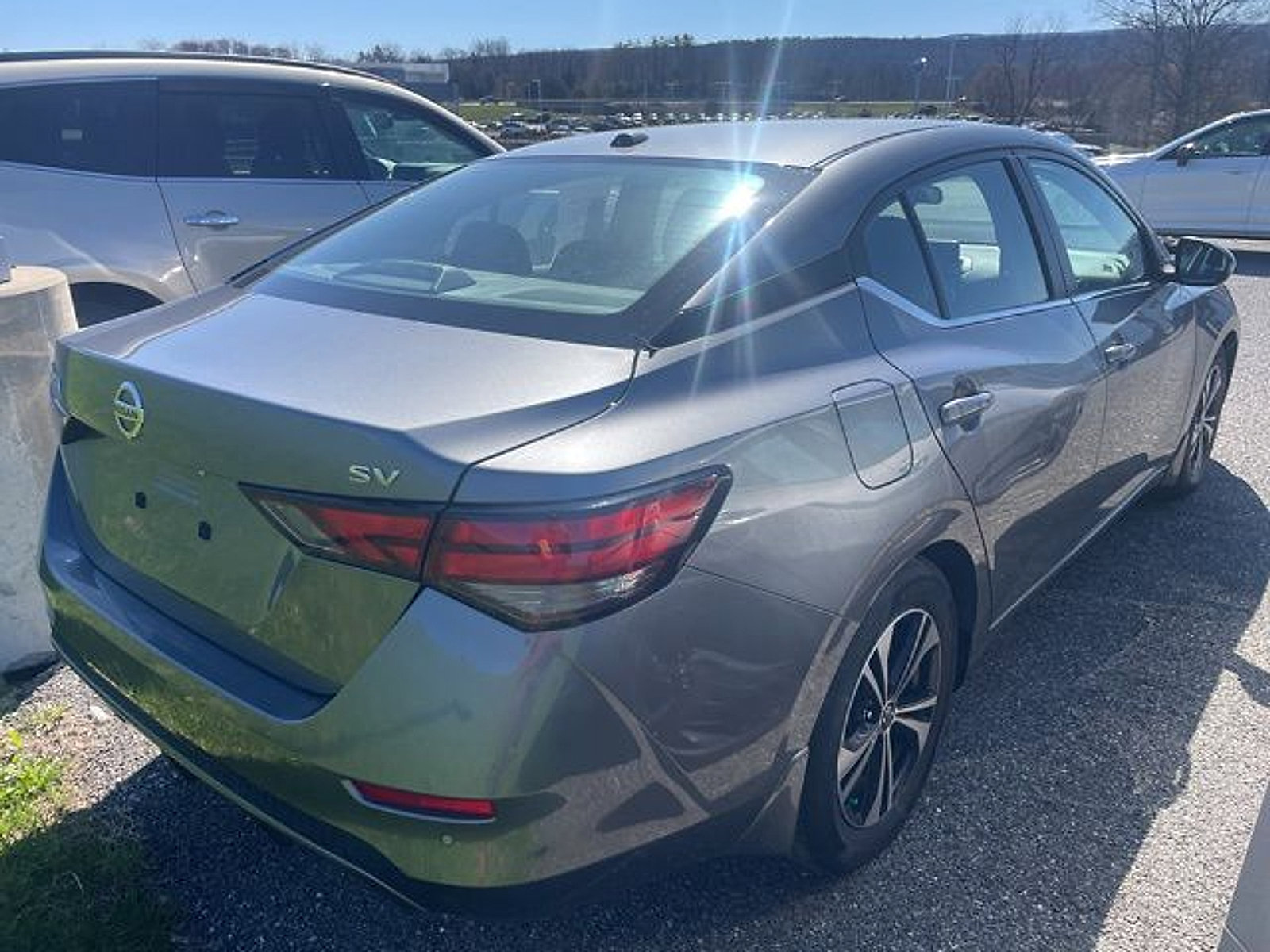 Used 2022 Nissan Sentra SV w/ All-Weather Package image 9