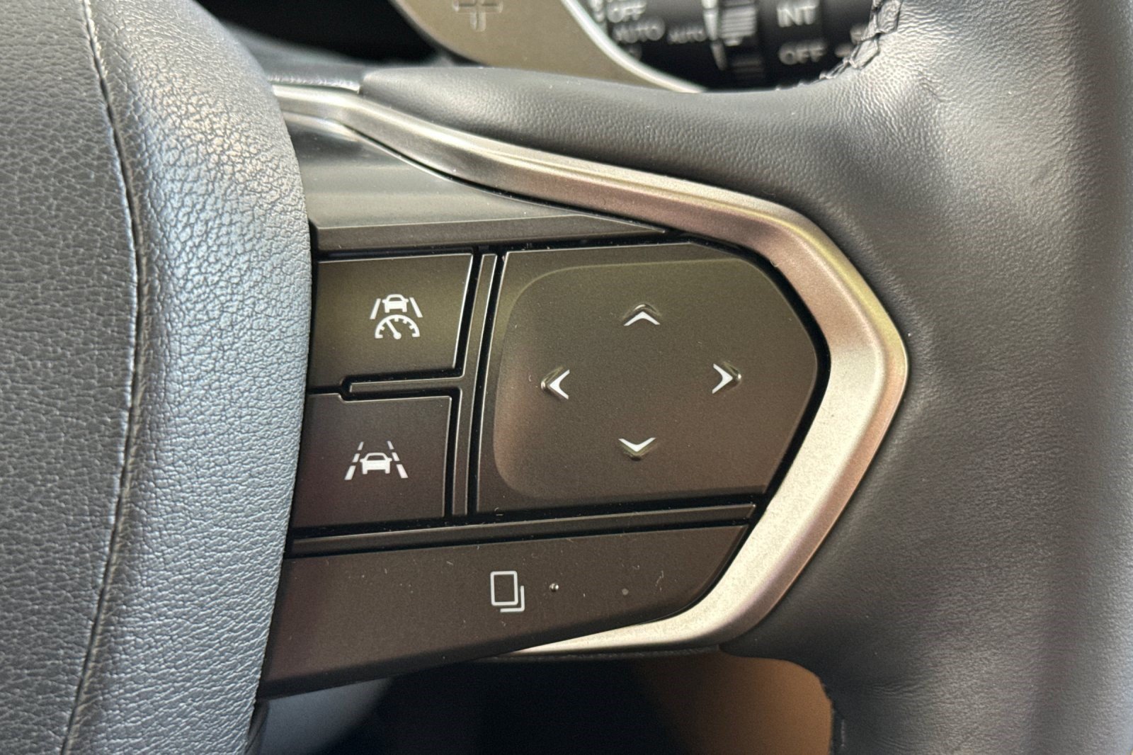 Certified 2025 Lexus NX 450h+ AWD w/ Accessory Package (K3) image 32