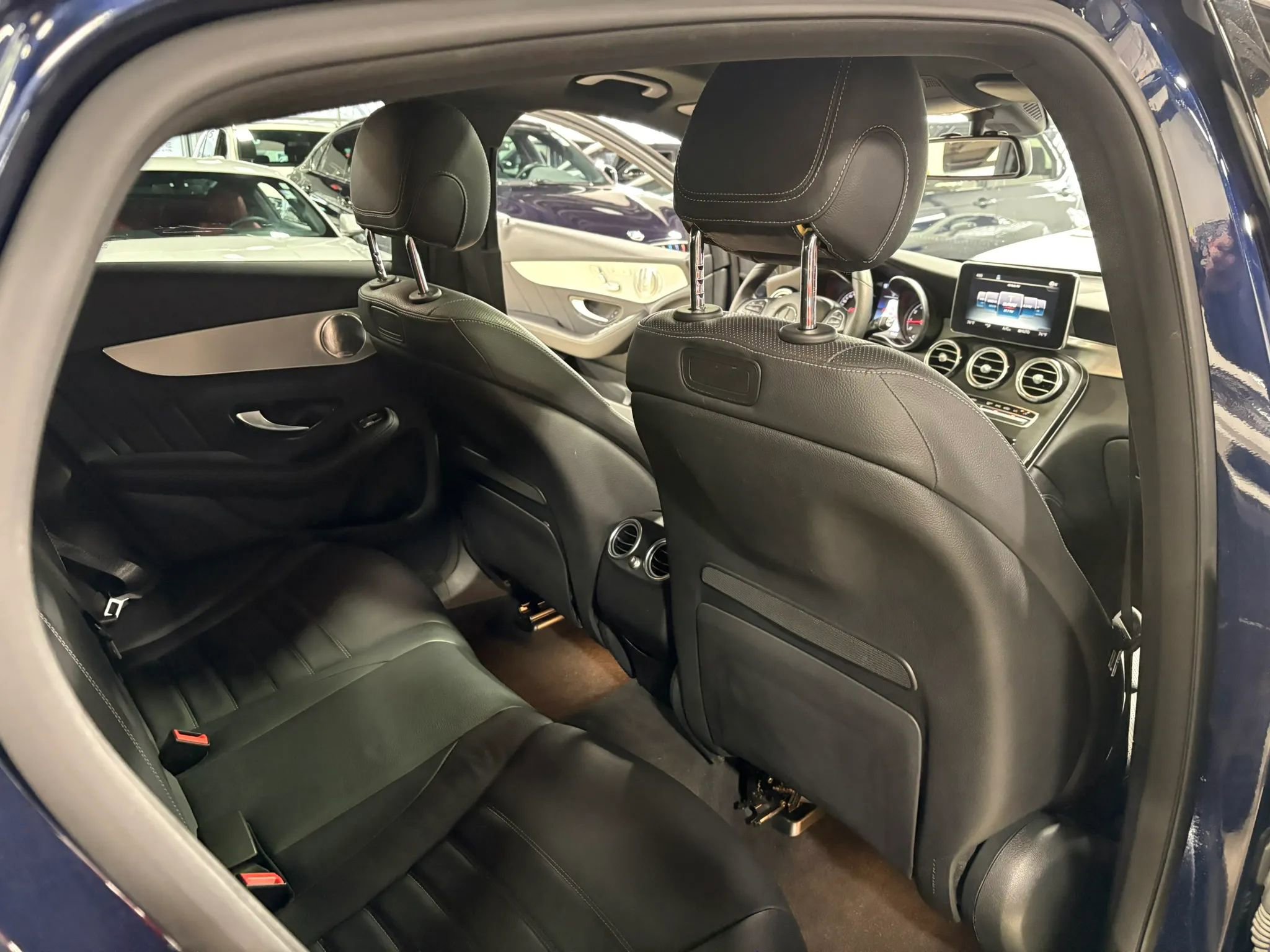 Used 2019 Mercedes-Benz GLC 300 4MATIC Coupe image 28