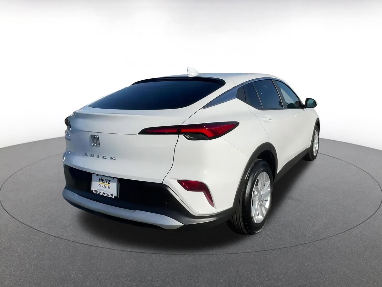 Used 2025 Buick Envista Preferred image 14