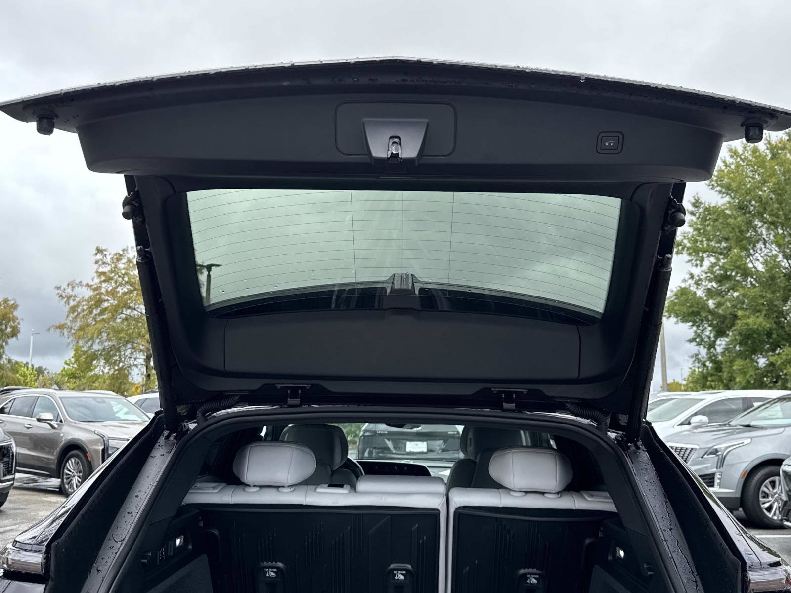 New 2025 Cadillac Lyriq Sport image 12